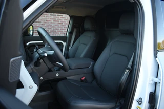 Land Rover Defender – thumbnail 29