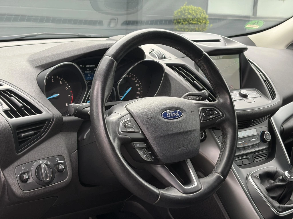 Ford Kuga – foto 6