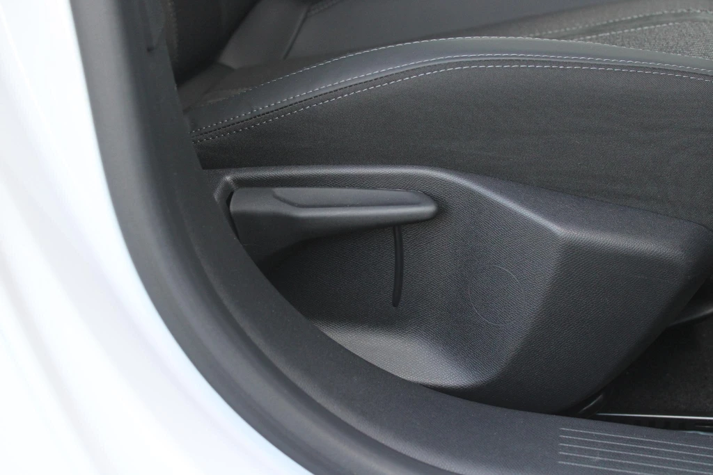 Peugeot 408 – foto 26