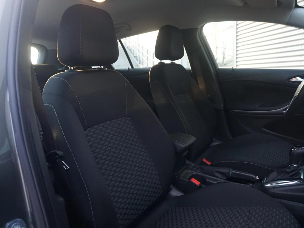 Opel Astra – foto 29
