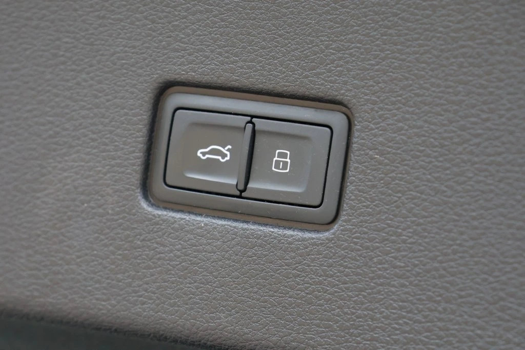 Audi Q8 – foto 30