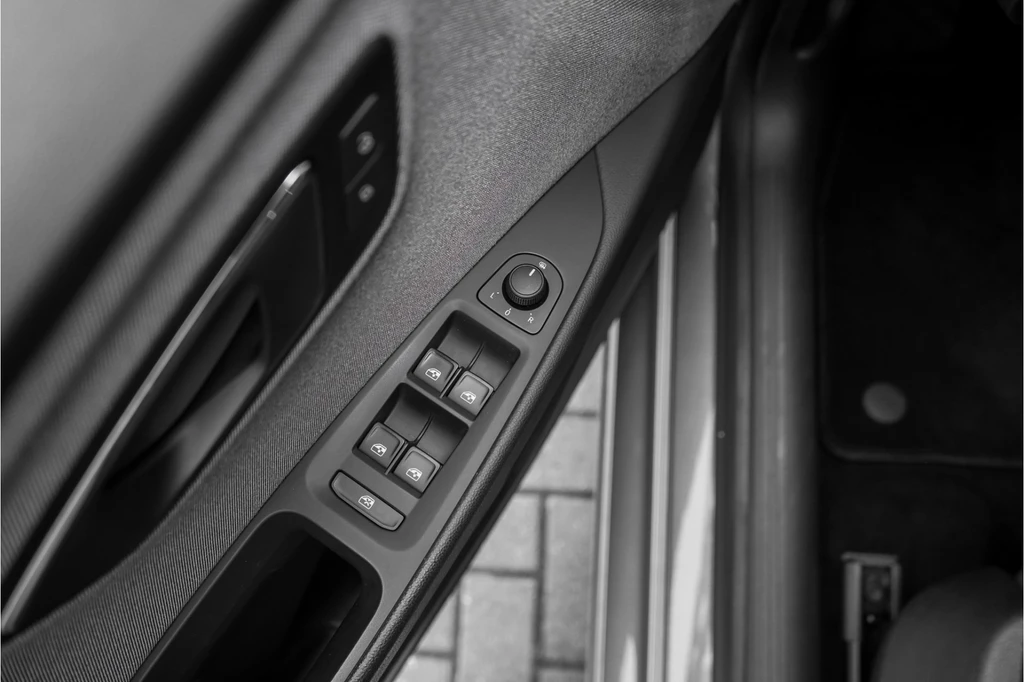 SEAT Leon – foto 34