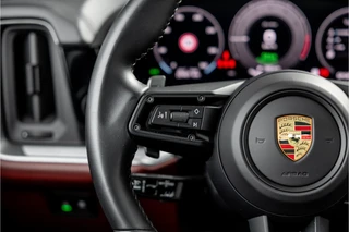 Porsche Cayenne – thumbnail 26