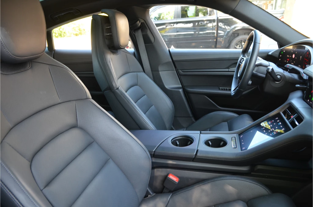 Porsche Taycan – foto 8