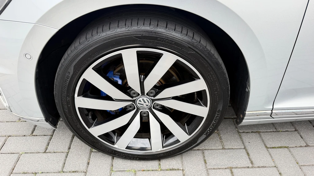 Volkswagen Passat – foto 32