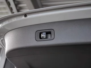 Mercedes-Benz GLC – thumbnail 17