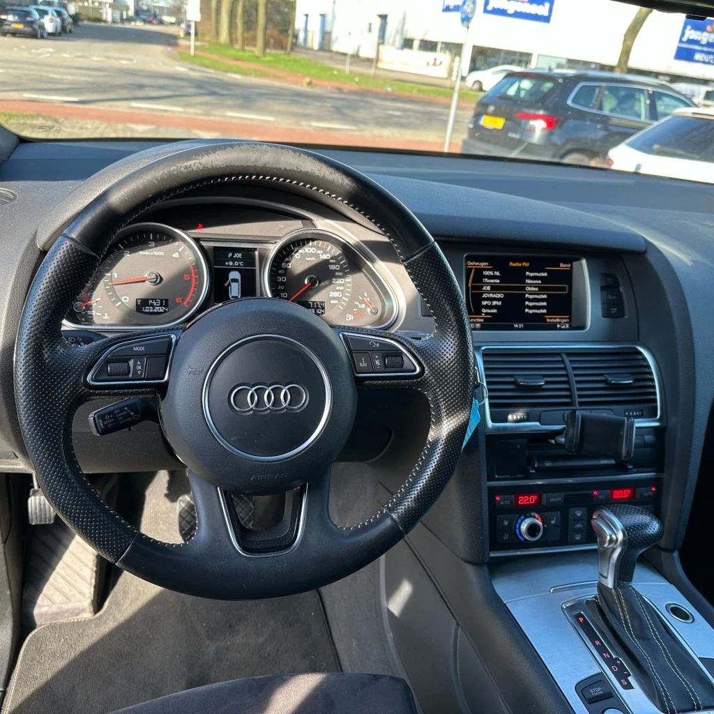 Audi Q7 – foto 11