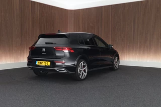 Volkswagen Golf – thumbnail 4