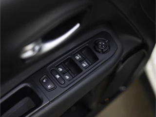 Jeep Renegade – thumbnail 20