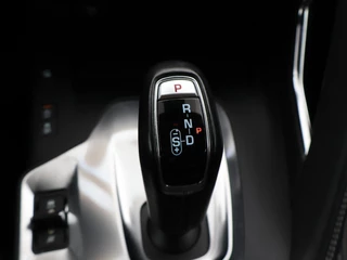Jaguar E-PACE – thumbnail 28