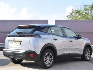 Peugeot e-2008 – thumbnail 4