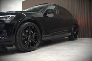 Audi e-tron – thumbnail 3