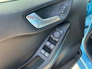 Ford Fiesta – thumbnail 9