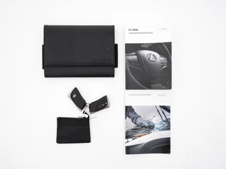 Lexus ES – thumbnail 33