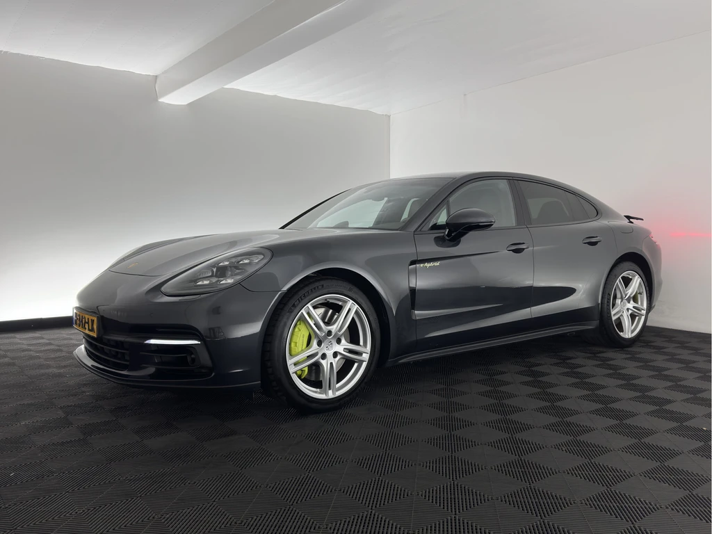 Porsche Panamera – foto 1