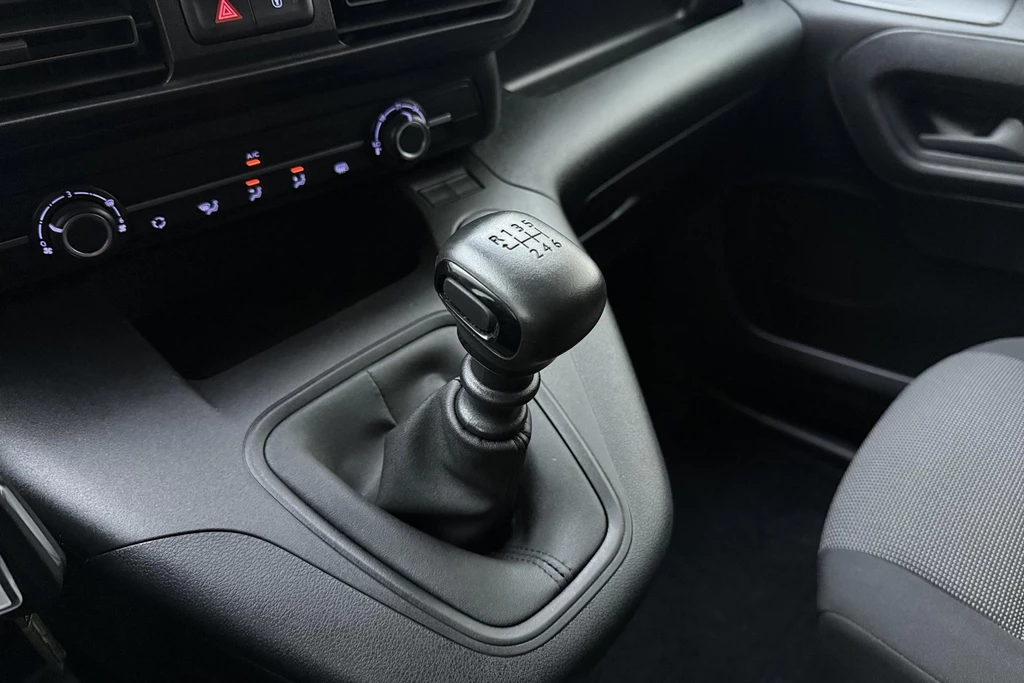 Peugeot Partner – foto 24