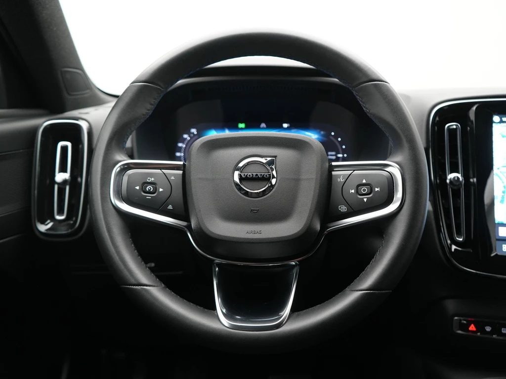 Volvo XC40 – foto 29