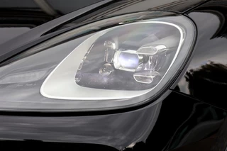 Porsche Cayenne – thumbnail 36