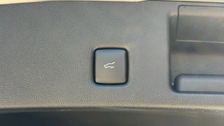 Ford Kuga – thumbnail 25