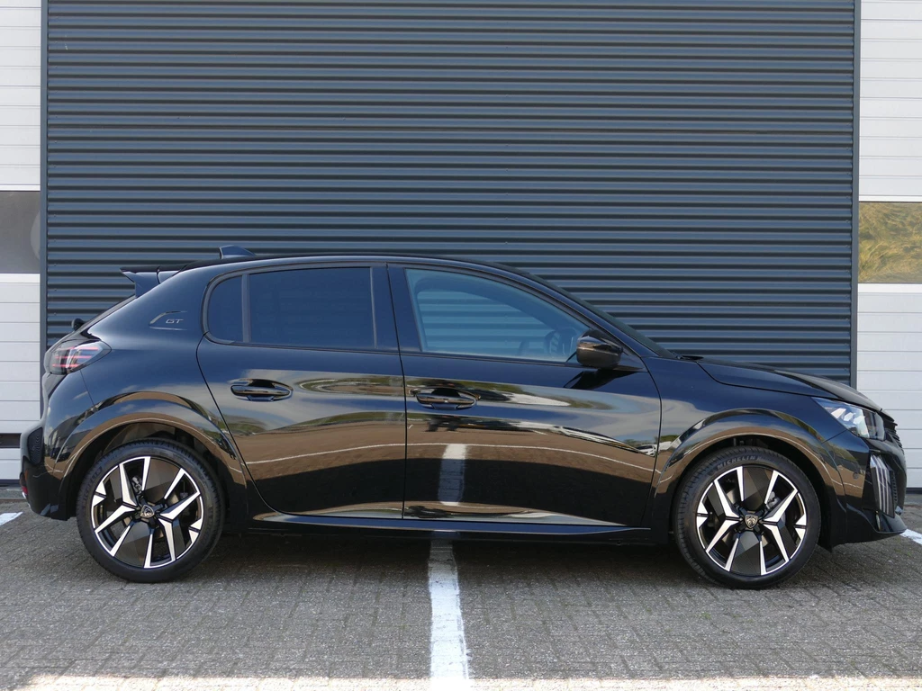 Peugeot 208 – foto 4