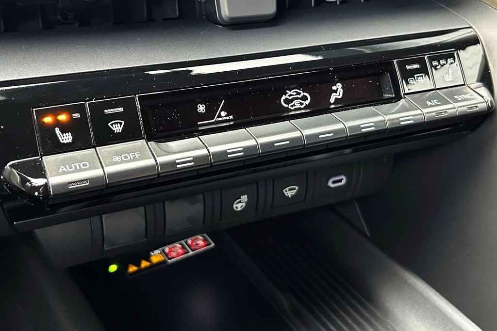 Toyota C-HR – foto 22