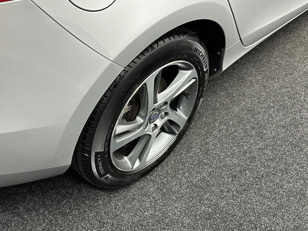 Volvo V40 – foto 10