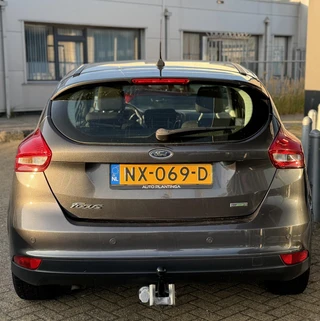 Ford Focus – thumbnail 3