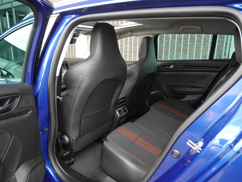 Renault Megane E-Tech – foto 8