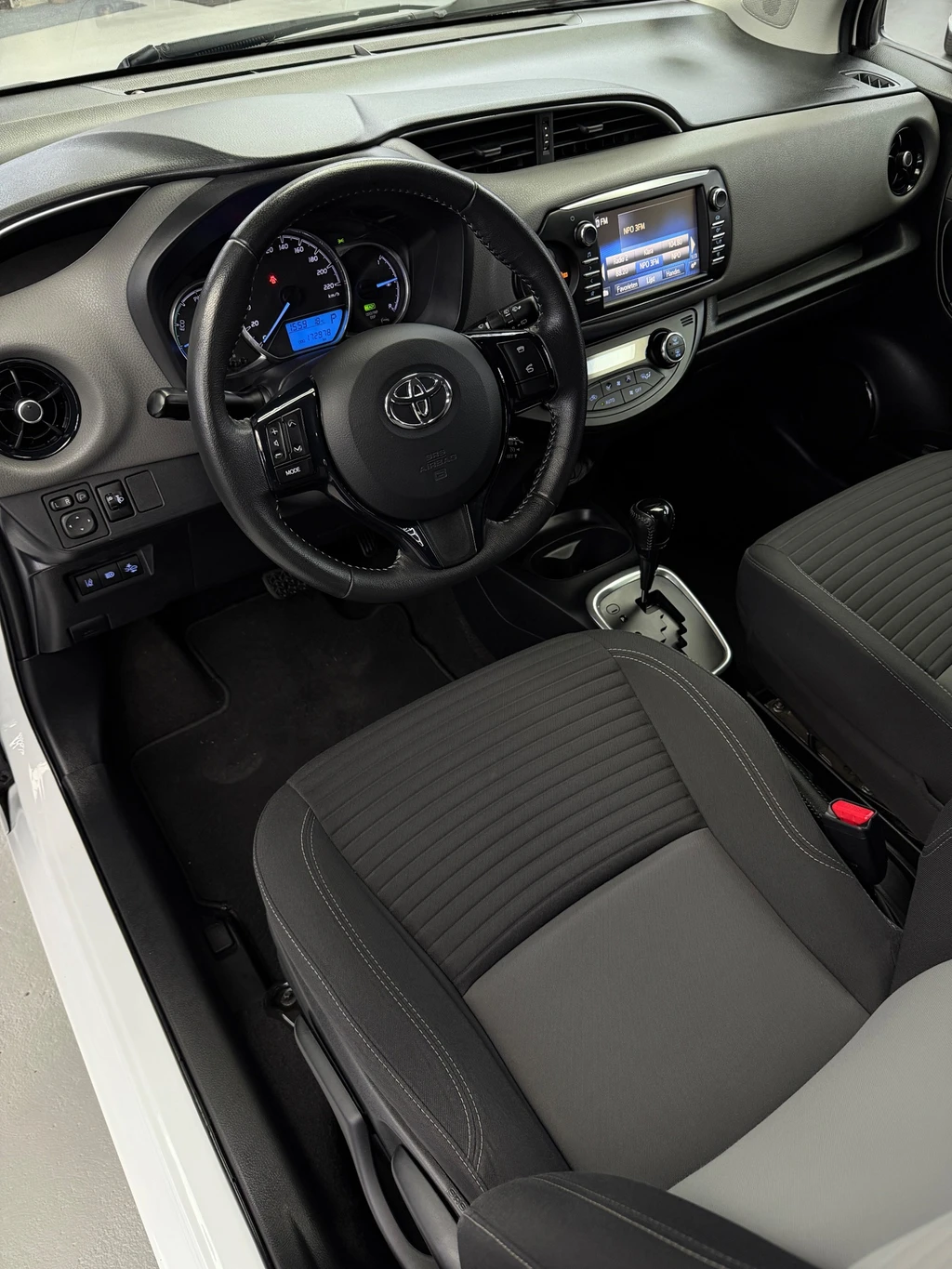 Toyota Yaris – foto 13