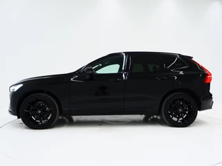 Volvo XC60 – thumbnail 2