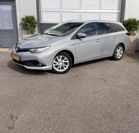 Toyota Auris 1.8 Hybrid Dynamic Go / NAVI / CRUIS / AIRCO/ GARANTIE /