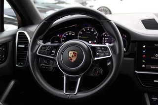 Porsche Cayenne – thumbnail 18