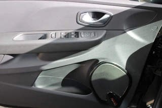 Renault Clio – thumbnail 15