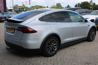 Tesla Model X – thumbnail 7