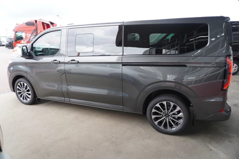 Ford Transit Custom 340L 2.5 PHEV 233PK L2H1 Titanium X 8 Persoons PHEV Automaat nr.V099 | Hybride | Airco | Adap. Cruise | Navi | Pano | 360 Camera | Elek.Schuifdeur L+R | Incl BPM