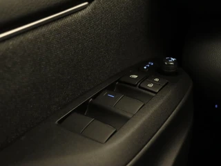 Toyota Yaris – thumbnail 18