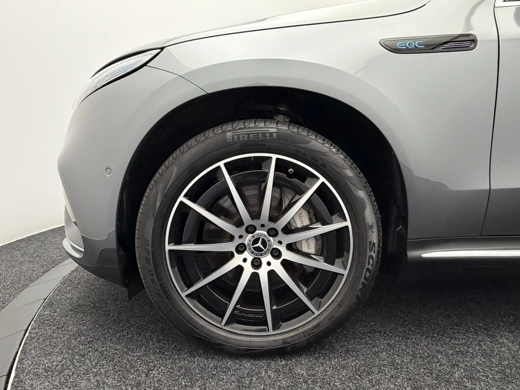Mercedes-Benz EQC – foto 22