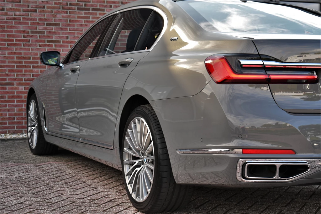 BMW 7 Serie – foto 9