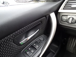 BMW 3 Serie – thumbnail 8