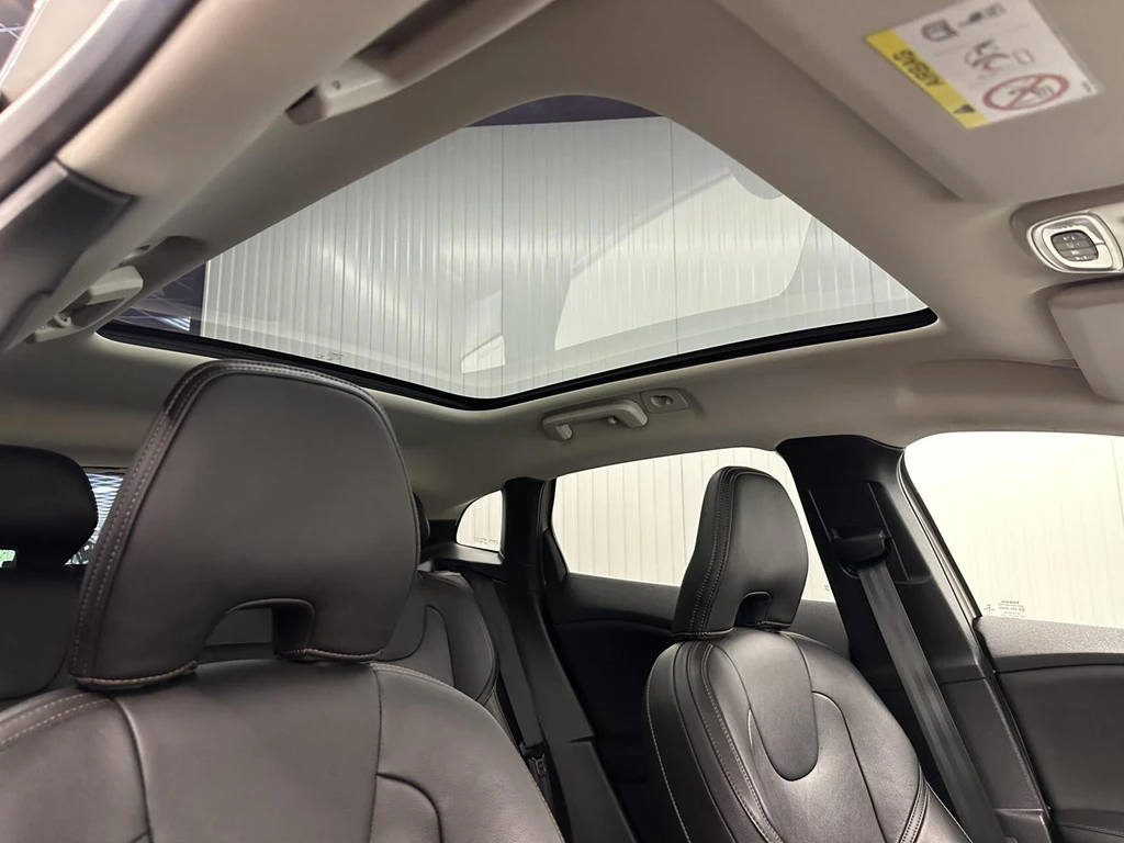 Volvo V40 – foto 13