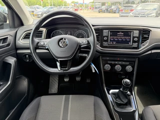 Volkswagen T-Roc – thumbnail 9