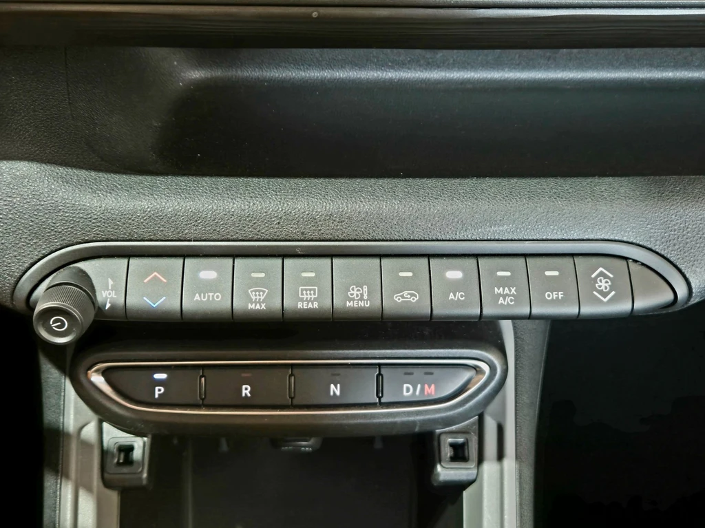 Jeep Avenger – foto 32