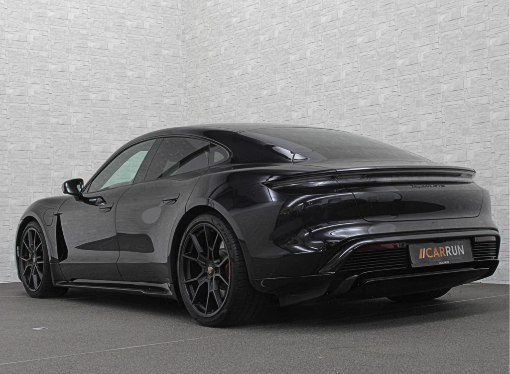 Porsche Taycan – foto 4