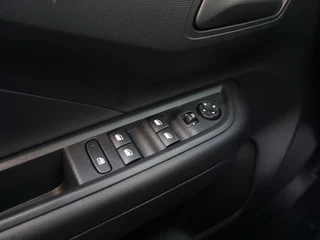 Opel Frontera – thumbnail 14