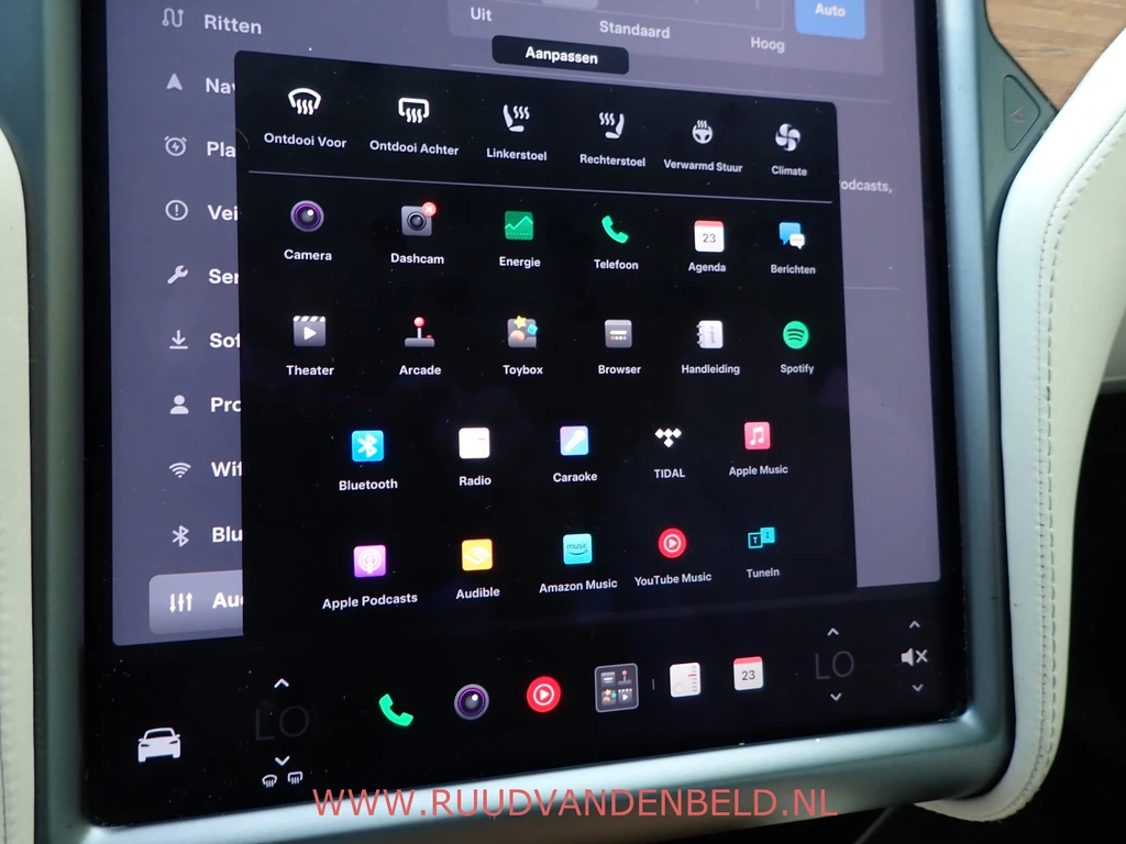 Tesla Model X – foto 29