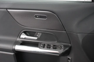 Mercedes-Benz GLA – thumbnail 20