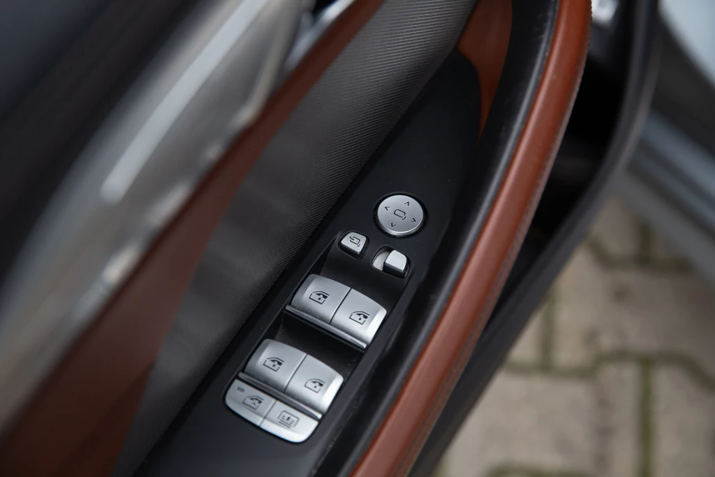 BMW 8 Serie – foto 34