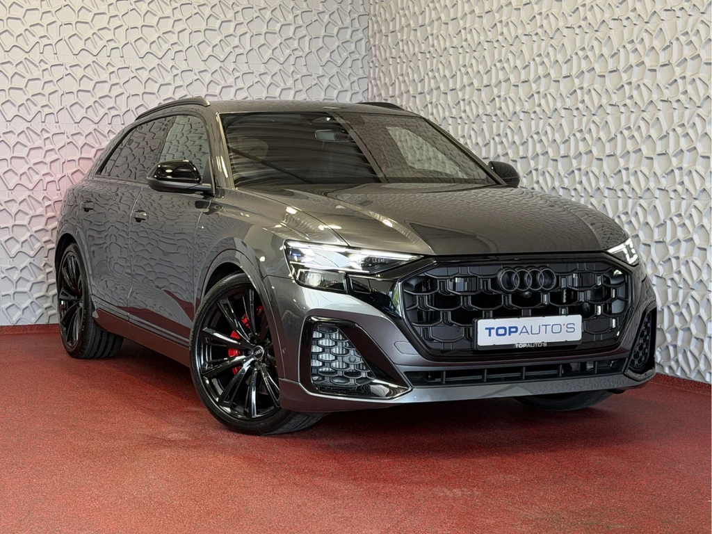 Audi Q8 – foto 12