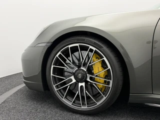 Porsche 911 – thumbnail 13