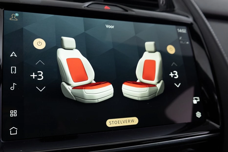 Jaguar E-PACE – foto 23